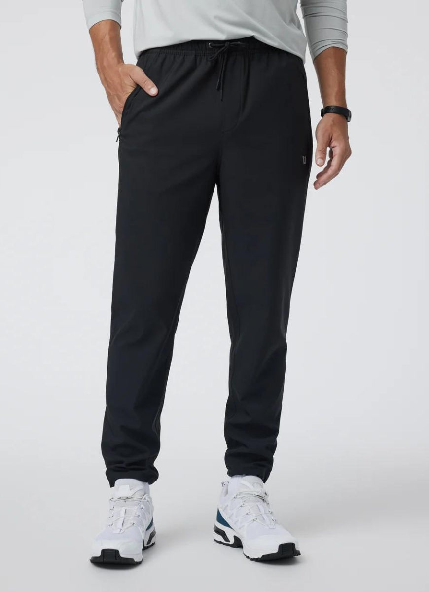 Vuori Men's Train Tech Pant in Black