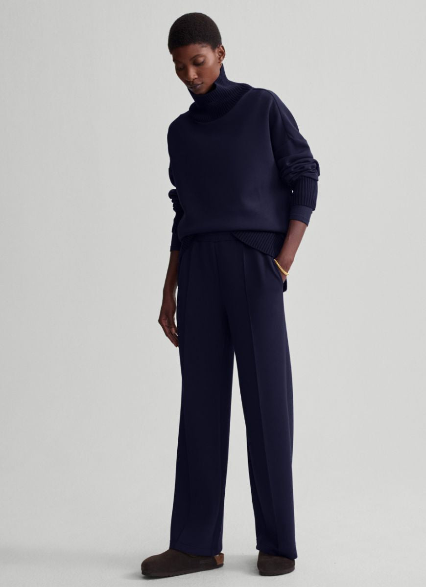 Varley The Wide Leg Pant 30” in Blue Nights Full Length Front View