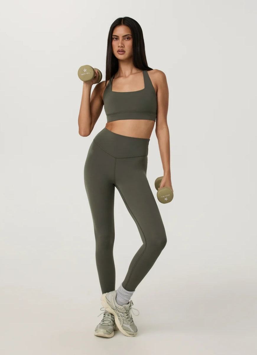 Vuori AllTheForm Legging in Army