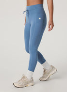Vuori Daily Pocket Legging in Light French Blue Side View