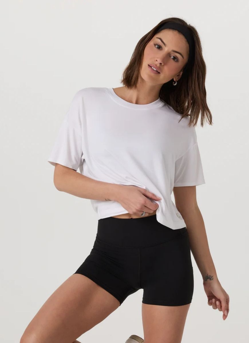 vuori Women's Energy Tee in White