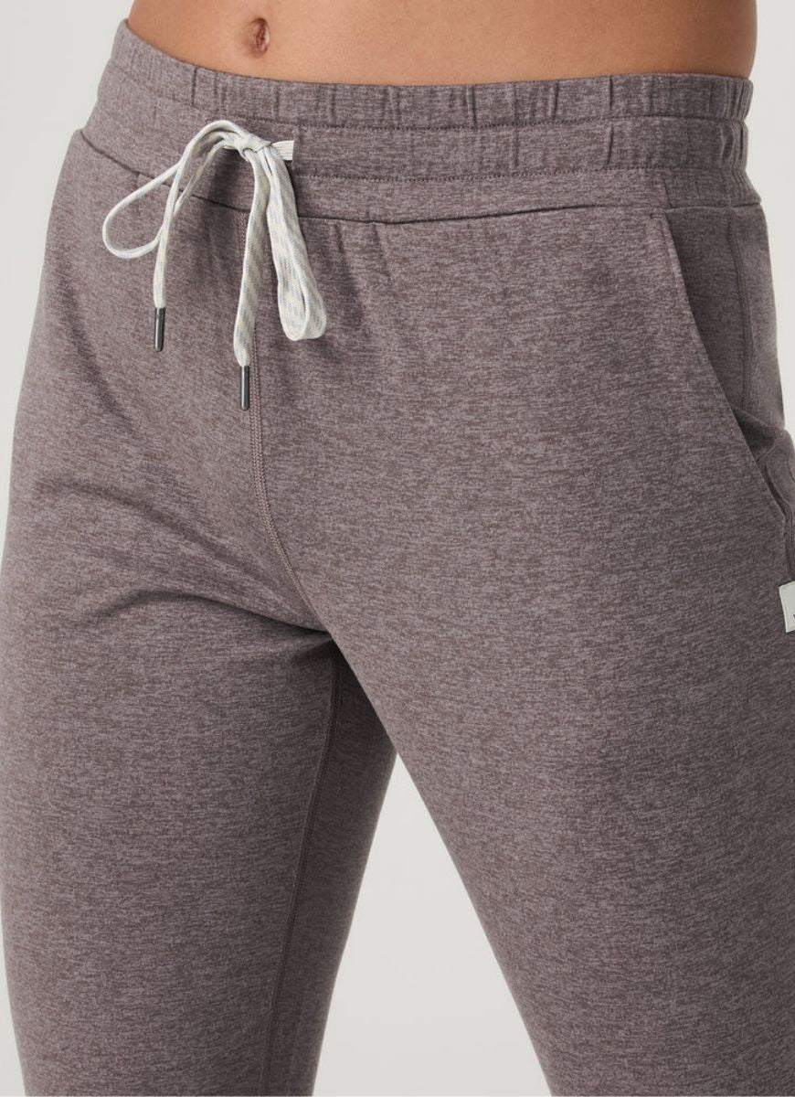 Vuori Women's Performance Jogger in Huckleberry Heather Close Up Front View of Drawstring