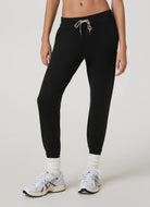 Vuori Women's Performance Jogger Long in Black Heather