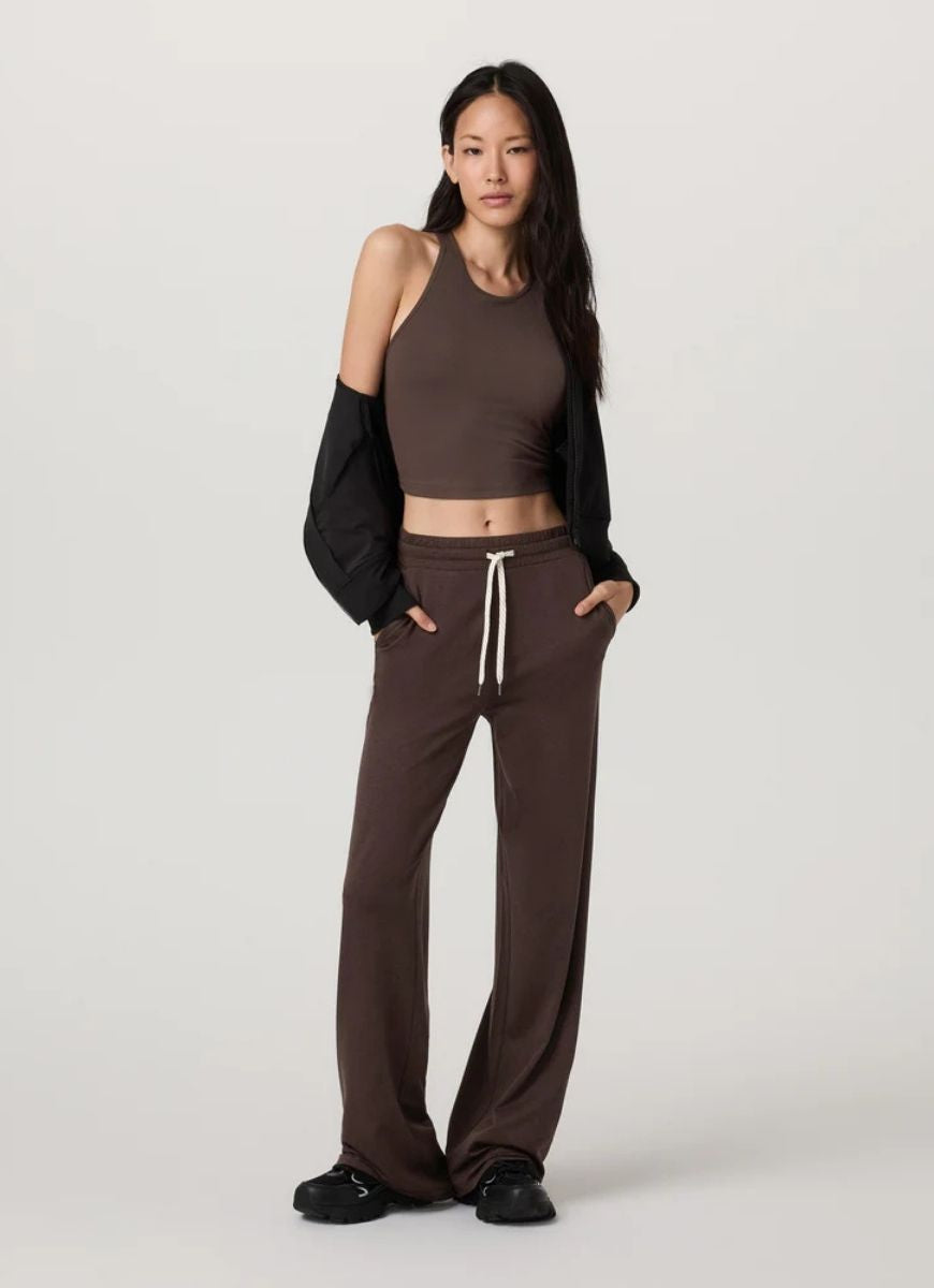 Vuori Pose Plyo Tank Top in Java Full Length Front View