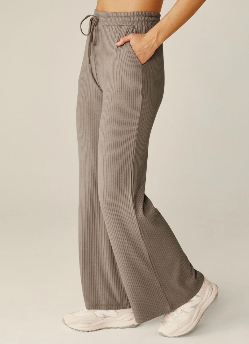 Beyond Yoga Well Traveled Wide Leg Pant in Birch Waist Down Side View with Hand in Pocket
