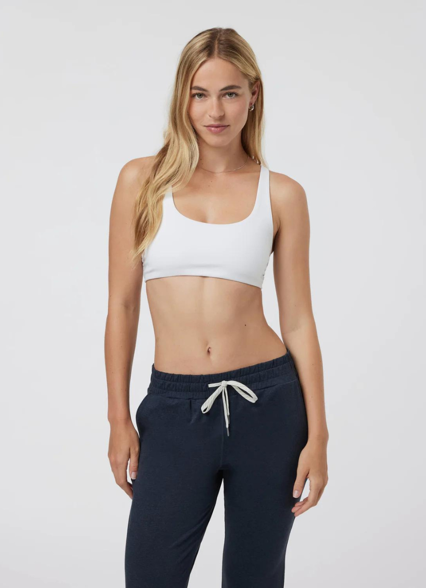 vuori Yosemite Sports Bra in White