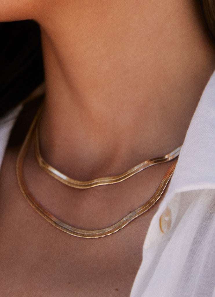 Luv AJ Barcelona Necklace in Gold